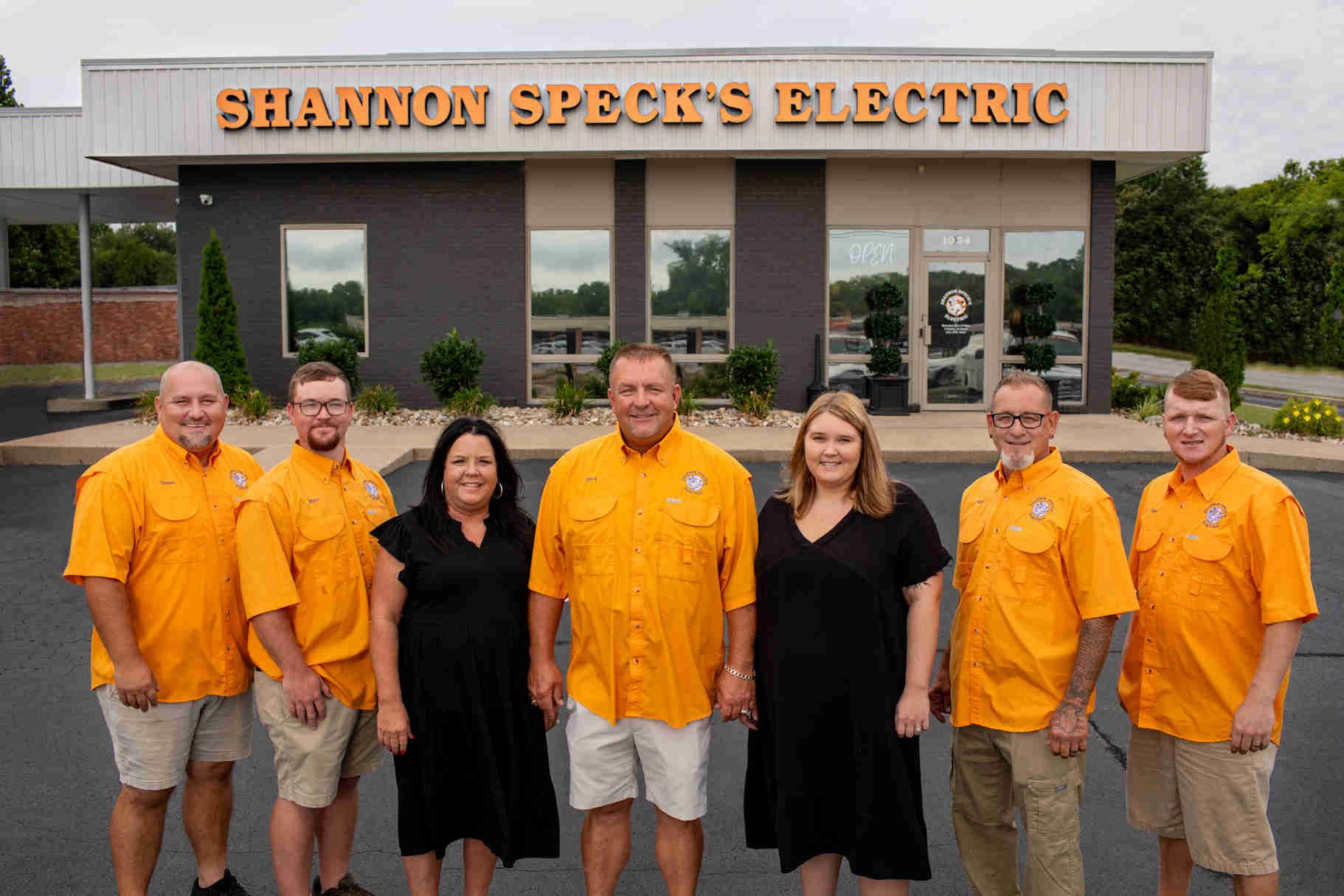 Shannon Speck Electric - Team Photo 2025
